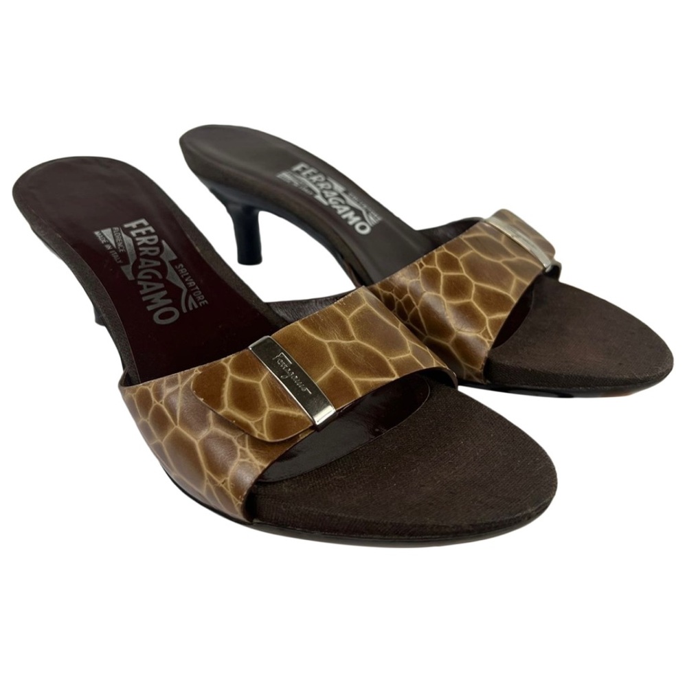 Vintage Salvatore Ferragamo kitten heel mules.